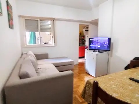 Depto de 2 amb, 35 mtrs, piso 2, interno