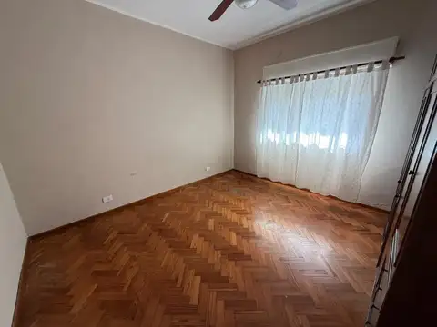 Depto Tipo Casa en Alquiler de 2 dormitorios