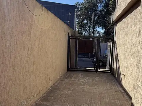 Depto Tipo Casa en Alquiler de 2 ambientes