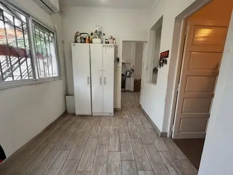 Venta PH 2 Ambientes con Patio Apto Crédito en Berazategui