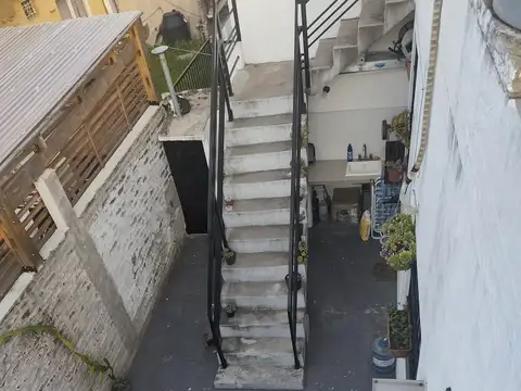 Depto Tipo Casa en Venta en Berazategui, USD 55.000