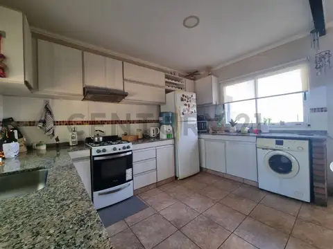 Casa en Venta en Roldan, USD 110.000