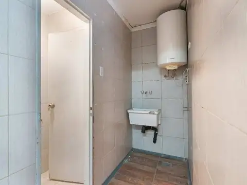 Local en Venta en Almagro, USD 145.000