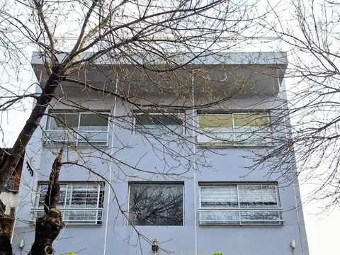 Manzanares 4500, Piso 4