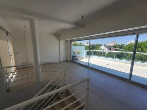 Manzanares 4500, Piso 4