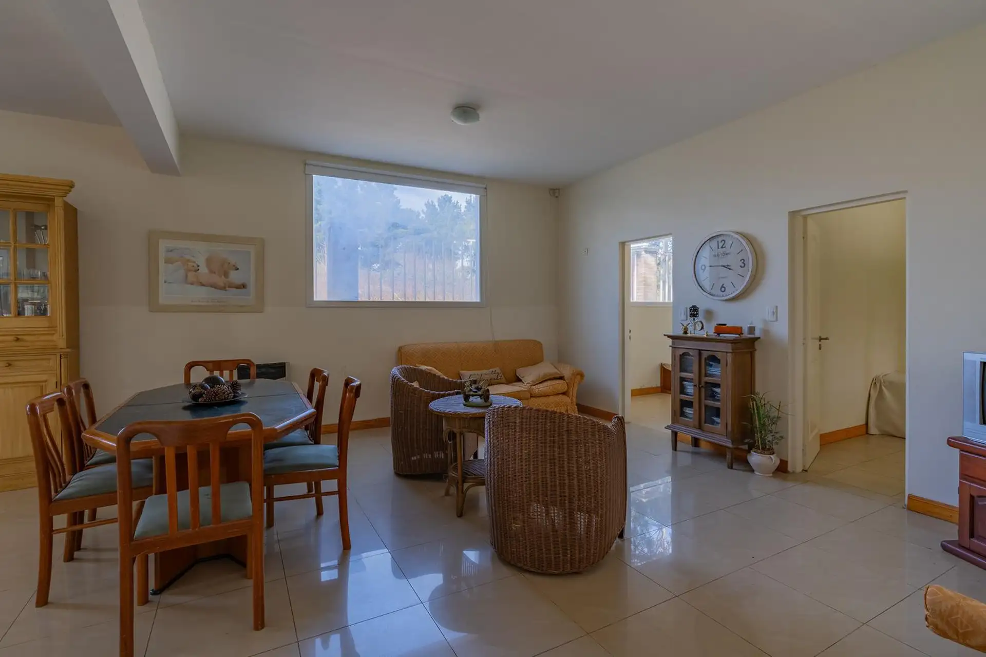 Importante residencia en Sierra de los Padres.