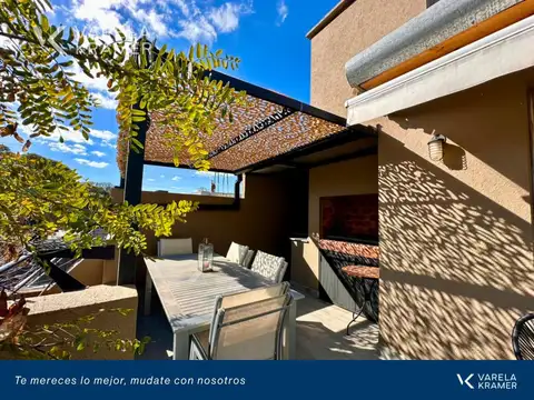Departamento en Venta con 2 cocheras
