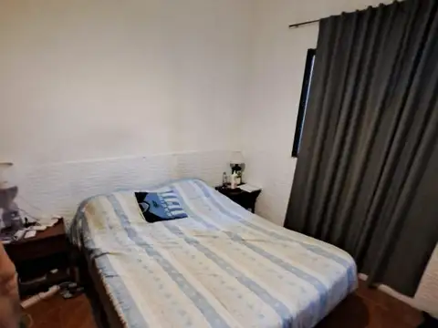 CASA PARA DOS FAMILIAS EN LOTE PROPIO 