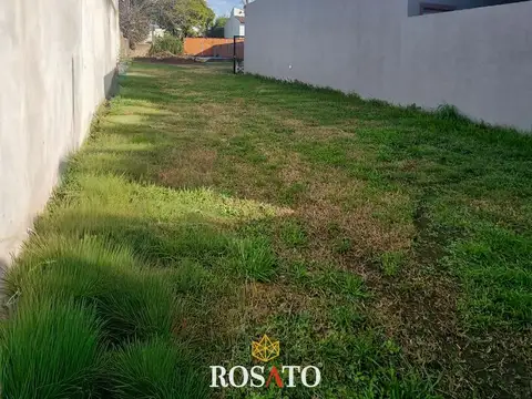 Lote de 6m x 43m - Estocolmo 2200, Isidro Casanova, Buenos Aires.