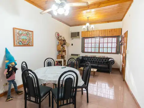 Depto Tipo Casa en Venta 26 años