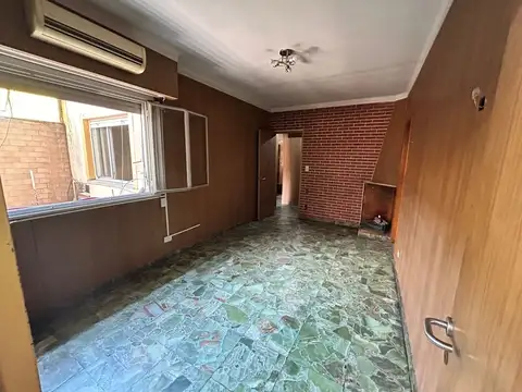 Depto Tipo Casa 2 ambientes con 1 baño