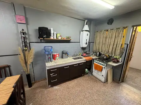 RETAZADO Departamento tipo casa en venta en Parque Avellaneda 2amb excelente ubicacion super amplio