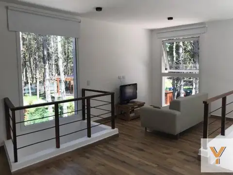 Casa en venta - 4 Dormitorios 3 Baños - Pinamar