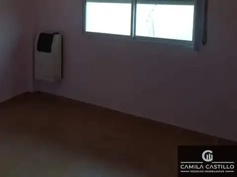 Casa en Alquiler en Gregorio de Laferrere, $ 620.000