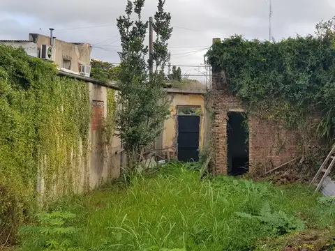 Terreno en Venta 48  mts Fondo