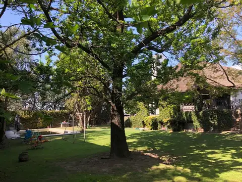 Casa - Barrio Parque Leloir