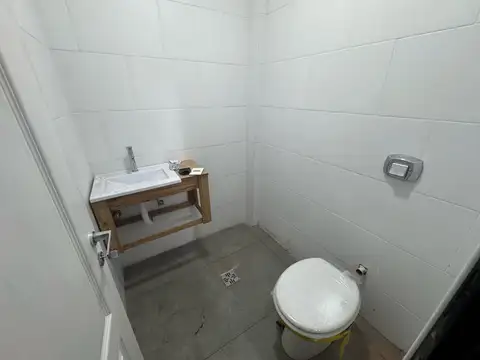 Local en Alquiler en Ramos Mejía, USD 9.500