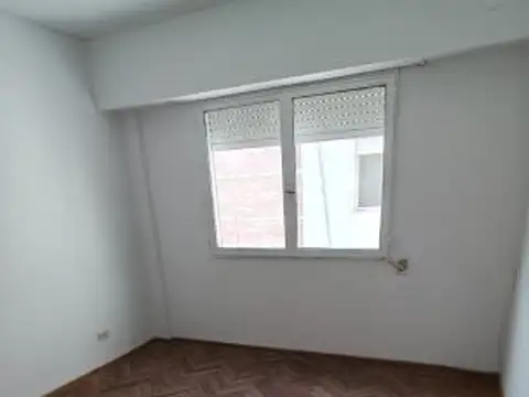 Departamento de 3 dormitorios micro centro.