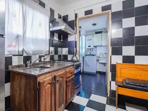 VENTA AMPLIO Dpto. 4 AMB. EN Ba. CARDENAL SAMORÉ