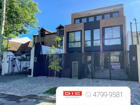Triplex de 5 ambientes a estrenar Venta - Olivos