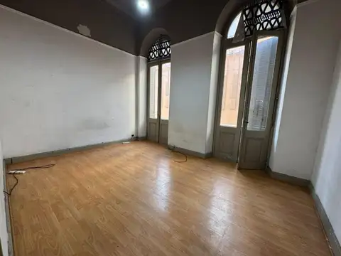 AV RIVADAVIA  al 1200