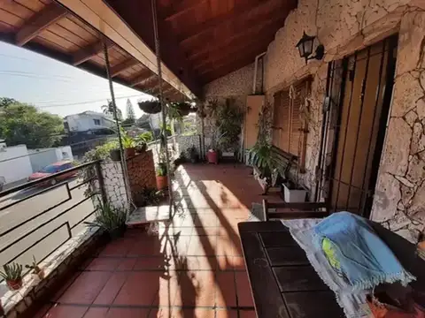 Depto Tipo Casa en Venta 30 años