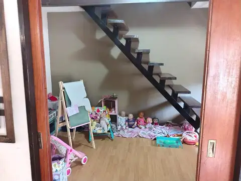 CASA -  2 habitaciones - Hurlingham