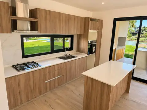 Casa al Lago Premium con Pileta en El Cantón Norte
