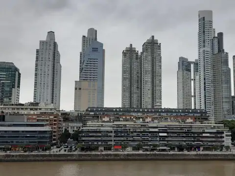 Impecable alquiler oficina dúplex vista al dique
