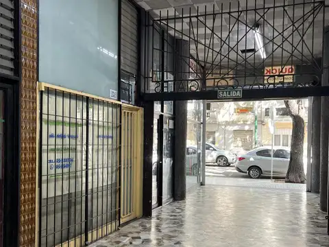 Local en Venta 50 años