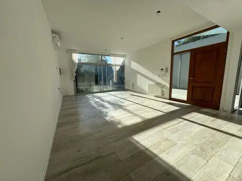 Casa en Alquiler de 3 dormitorios