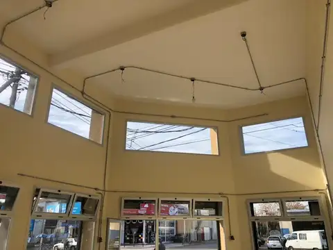 Local en Alquiler en José Mármol, $ 700.000