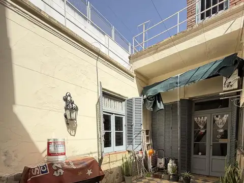 Casa de 1 Dormitorio   Comodin Con Patio Terraza y Parrillero