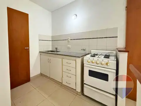 Depto Tipo Casa en Alquiler de 2 ambientes