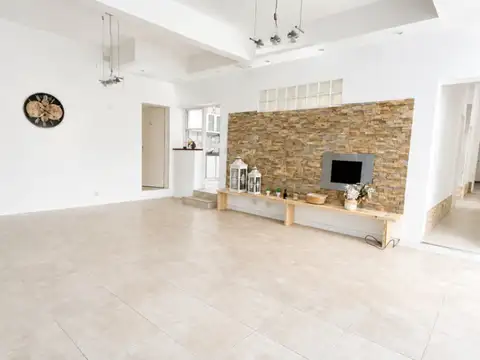 Casa en Venta en Villa del Parque, USD 208.000