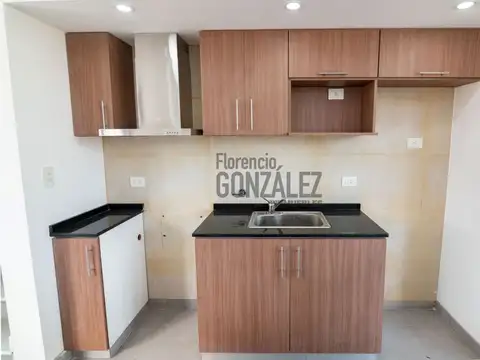 HERMOSA CASA SOBRE LOTE DE 700 M2