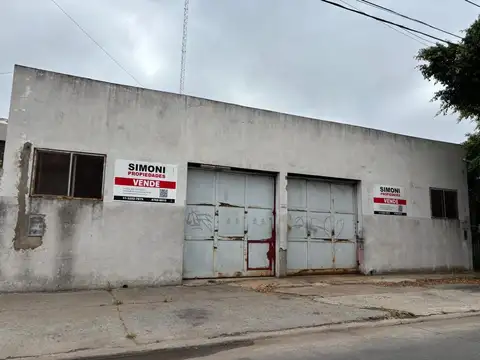 Galpón de 250 m² cubiertos. frente de 17,50 metros
