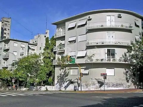 Departamento de 4 Ambientes en el Edificio Casa América