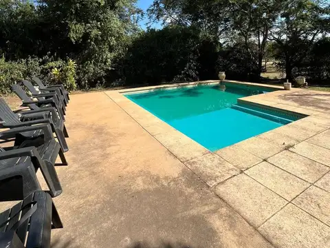 Casa 2 ambientes con 2 baños