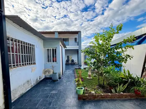 Casa en venta - Pérez