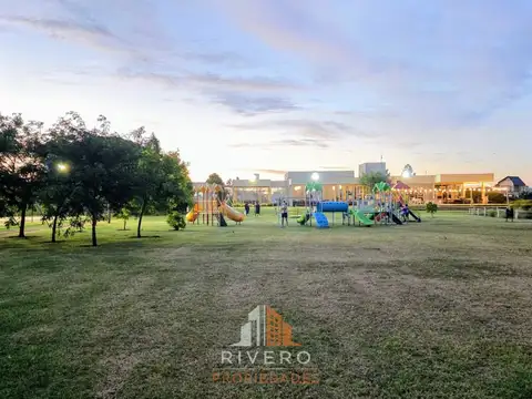 Terreno en Venta 40  mts Fondo