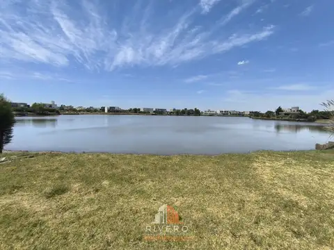 Terreno en Venta 40  mts Frente