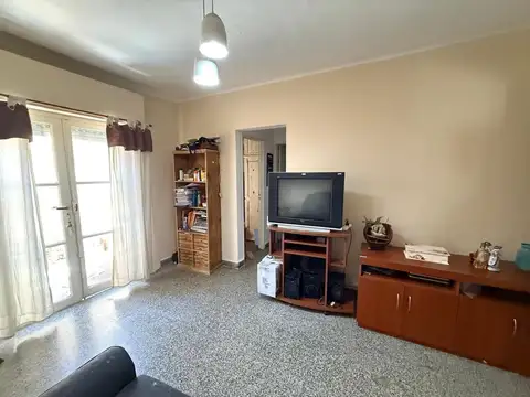 Depto Tipo Casa en Alquiler de 3 ambientes