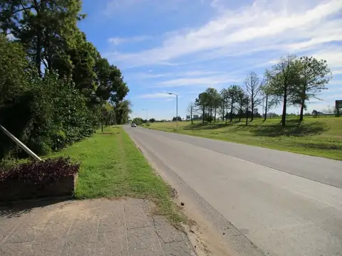 Terreno en Venta en Paso Del Rey, USD 880.000