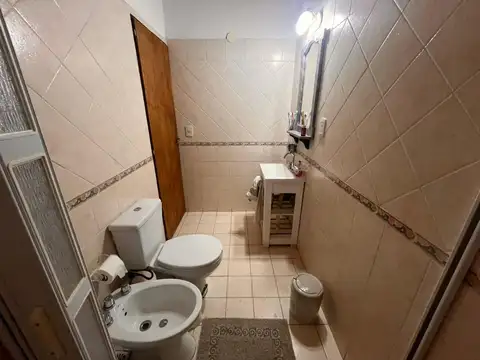 Casa en Alquiler con 1 cochera