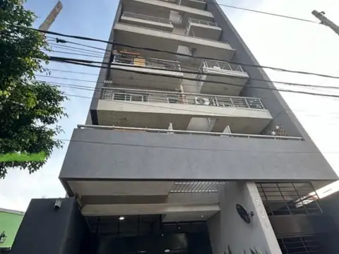 VENTA lindo departamento 2 AMBIENTES en Caseros centro