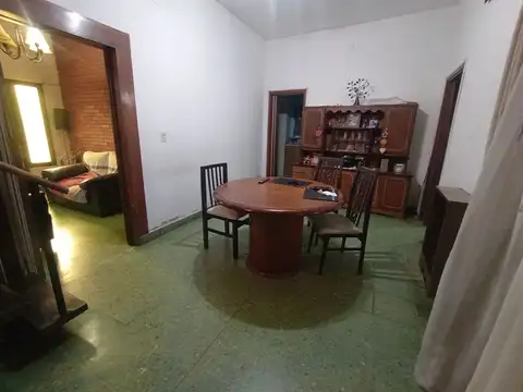 Depto Tipo Casa en Venta 54 años
