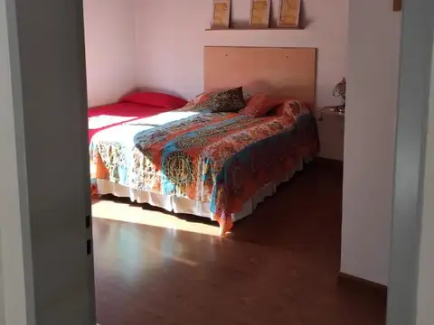 VENTA exc, propiedad 4 amb, en barrio Privado Los 3 Coniles