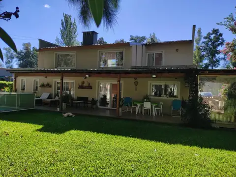 Casa en Venta de 3 dormitorios