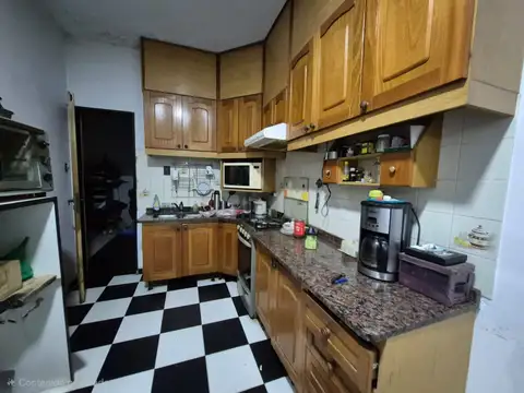 Depto Tipo Casa en Venta 27 años